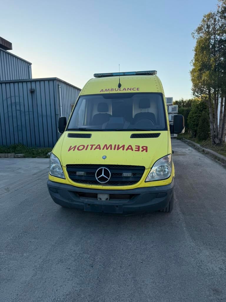 Mercedes sprinter 315cdi  ambulance full equipement, Auto's, Bedrijf, Te koop