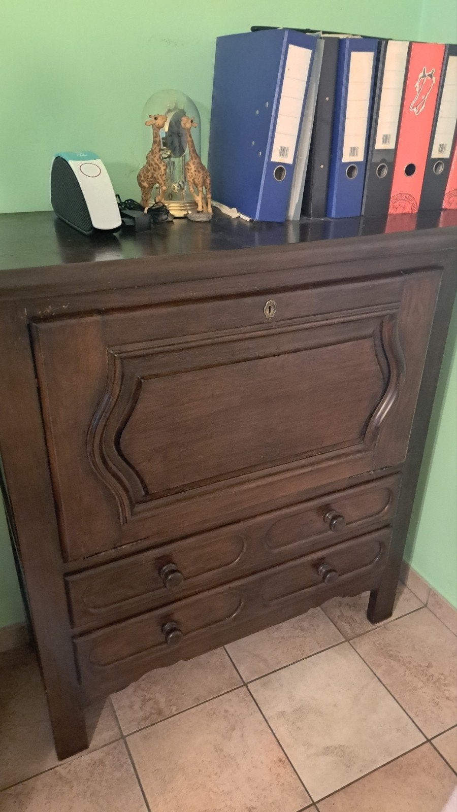 GRATIS  kast  (massief hout), Huis en Inrichting, Ophalen