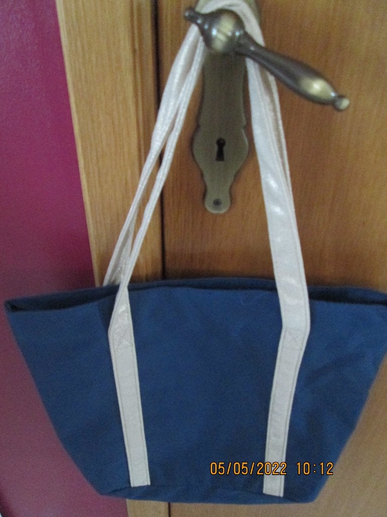 Sac doublé bleu marine et beige argenté, Enlèvement, Neuf, Bleu, Shopper