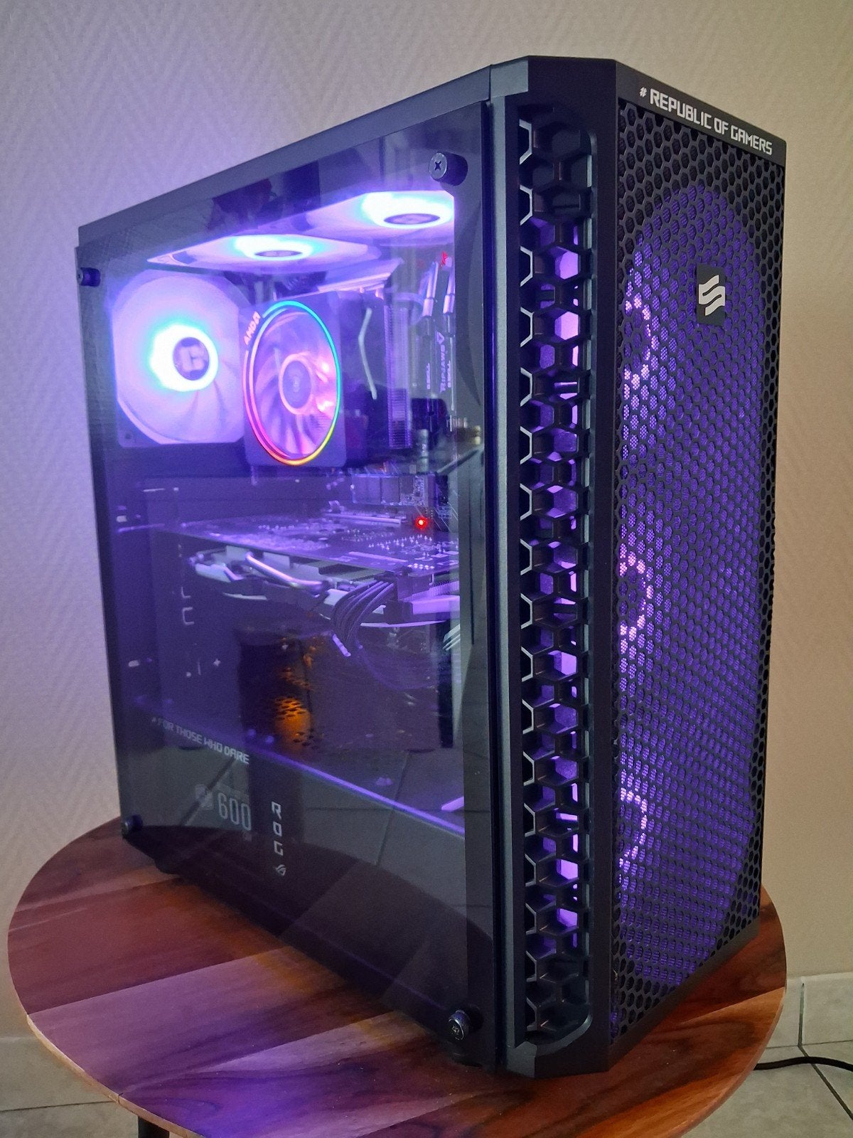 Ryzen 7 2700X Gaming PC | GTX 1060 6GB | 16GB RAM | Wi Fi |, Ophalen, Gebruikt