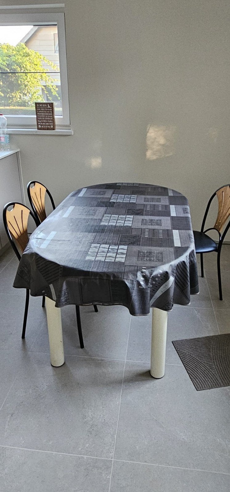 tafel + 4 stoelen, Ophalen