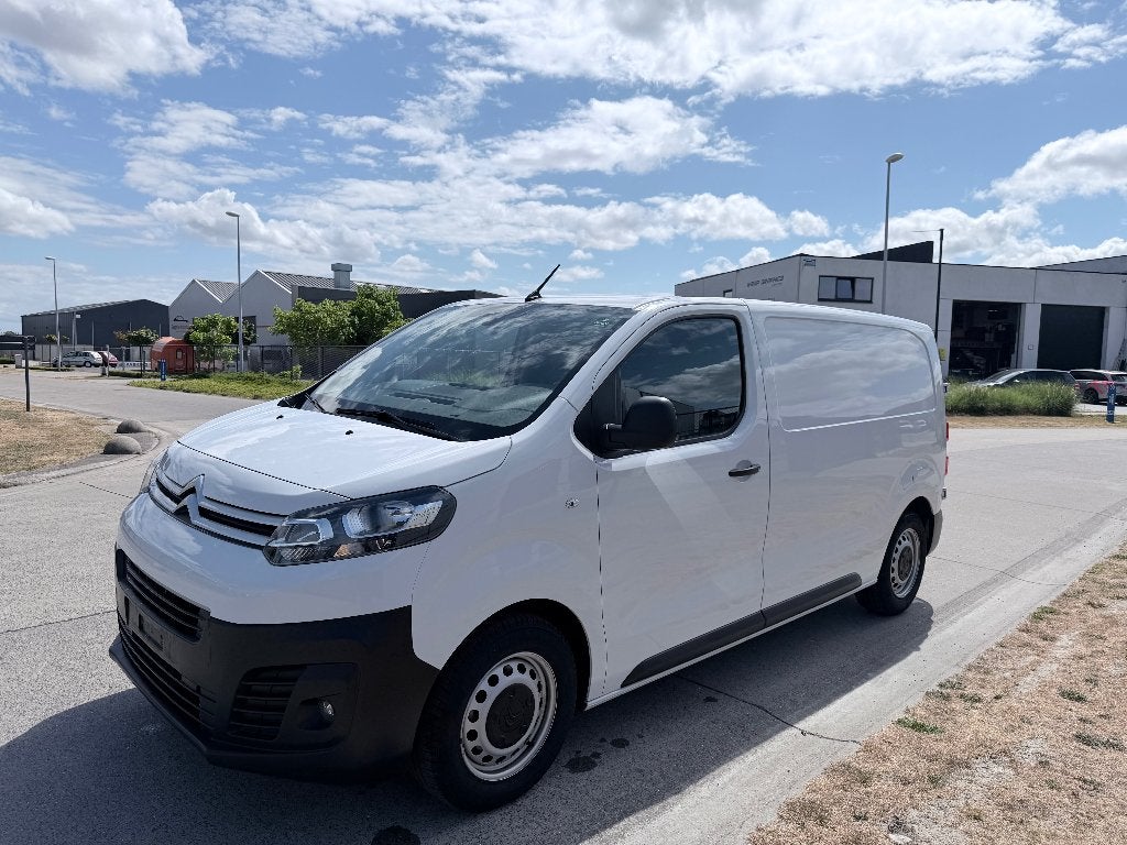 2.0TDL2H1/2023/144 CV/Automatique/Clim/Cruise/CarPlay/Caméra, Autos, Achat, Euro 6, Entreprise, Citroën