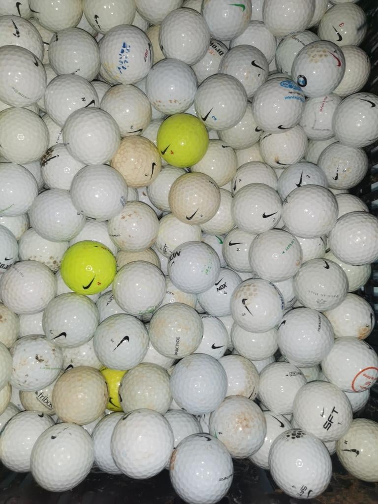 Nike golfballen mix 100 stuks, Sport en Fitness, Golf, Ophalen of Verzenden