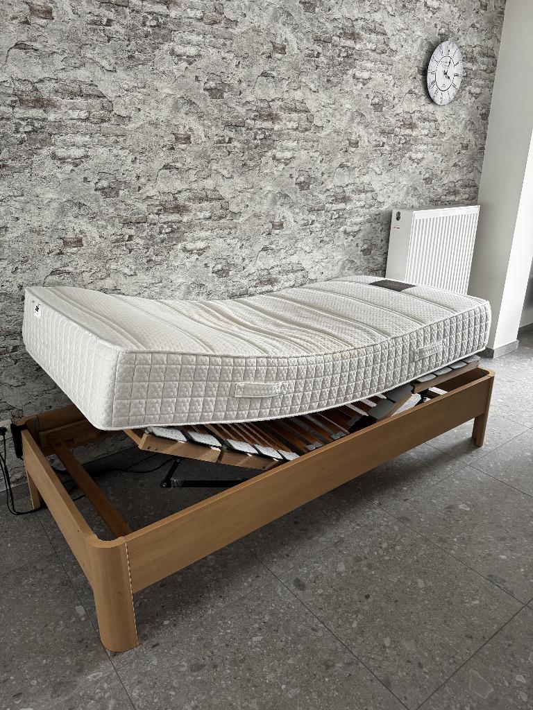 1 persoons bed, Huis en Inrichting, Slaapkamer | Bedden, Ophalen, 90 cm, Eenpersoons, Bruin