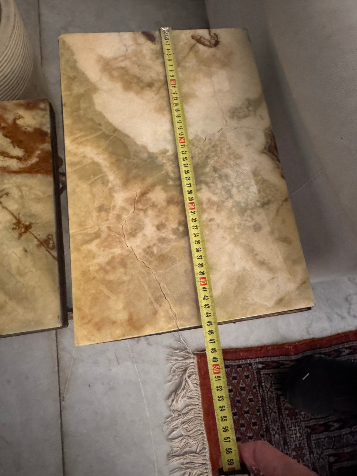2 bijzettafeltjes, Enlèvement, Utilisé