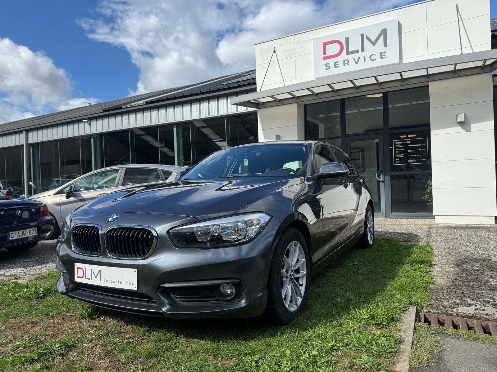 Bmw 116i 02/18 92.000km pack business Gps, Autos, BMW, Argent ou Gris, Euro 6, Entreprise, Noir