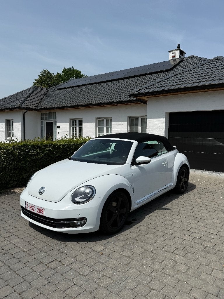 VW Beelte Cabrio 2.0 TDI, Voorwielaandrijving, 4 zetels, 4 cilinders, 0 kg