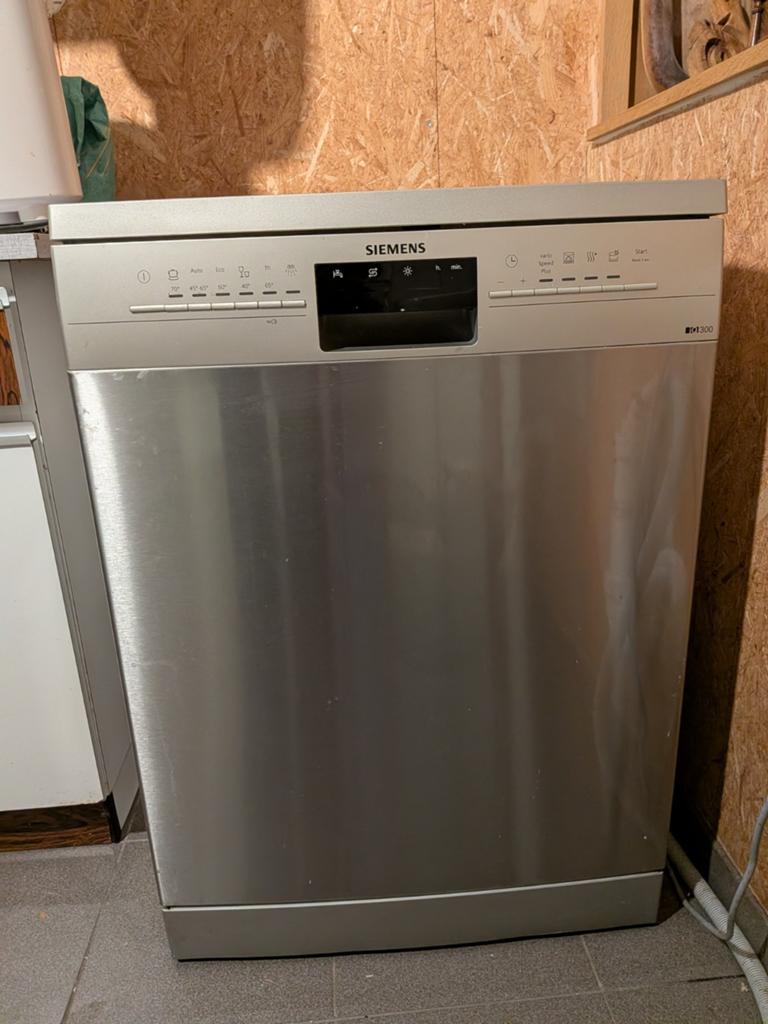 Vaatwasser SIEMENS iQ300, Elektronische apparatuur, Vaatwasmachines, Ophalen