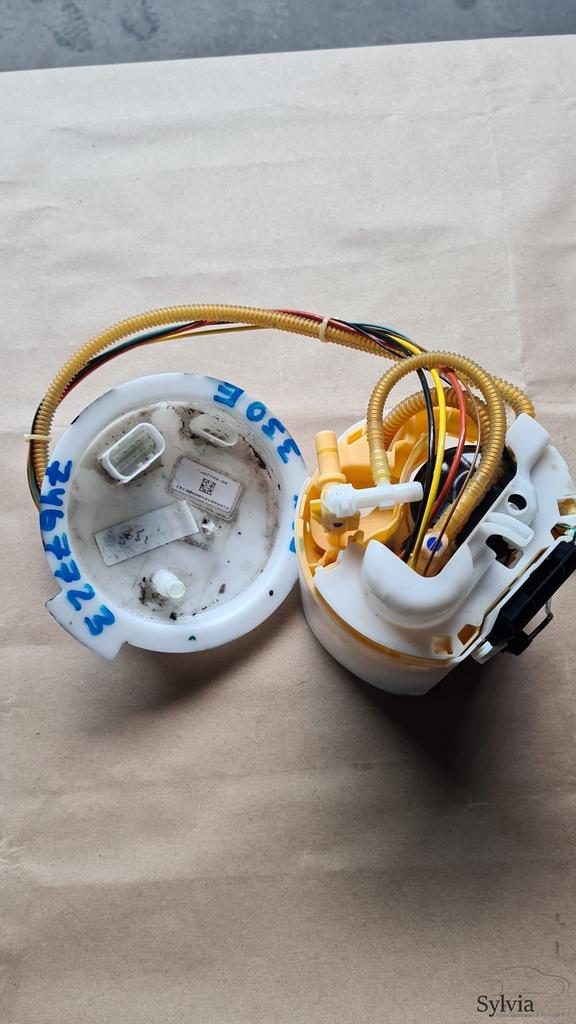 Brandstofpomp benzinepomp Hybride BMW 3 serie F30 330e 16117, Gebruikt, -, -, Ophalen of Verzenden