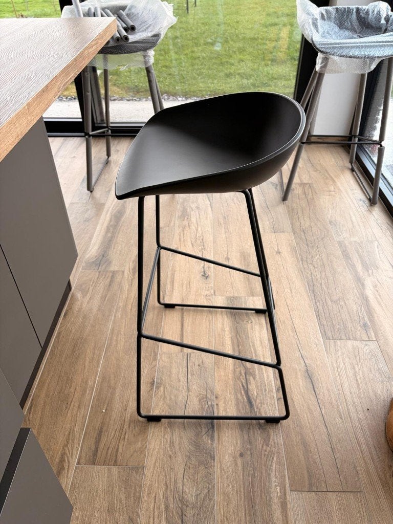 Tabouret HAY About A Stool AAS38, Ophalen, Kunststof, Met voetsteun, Nieuw