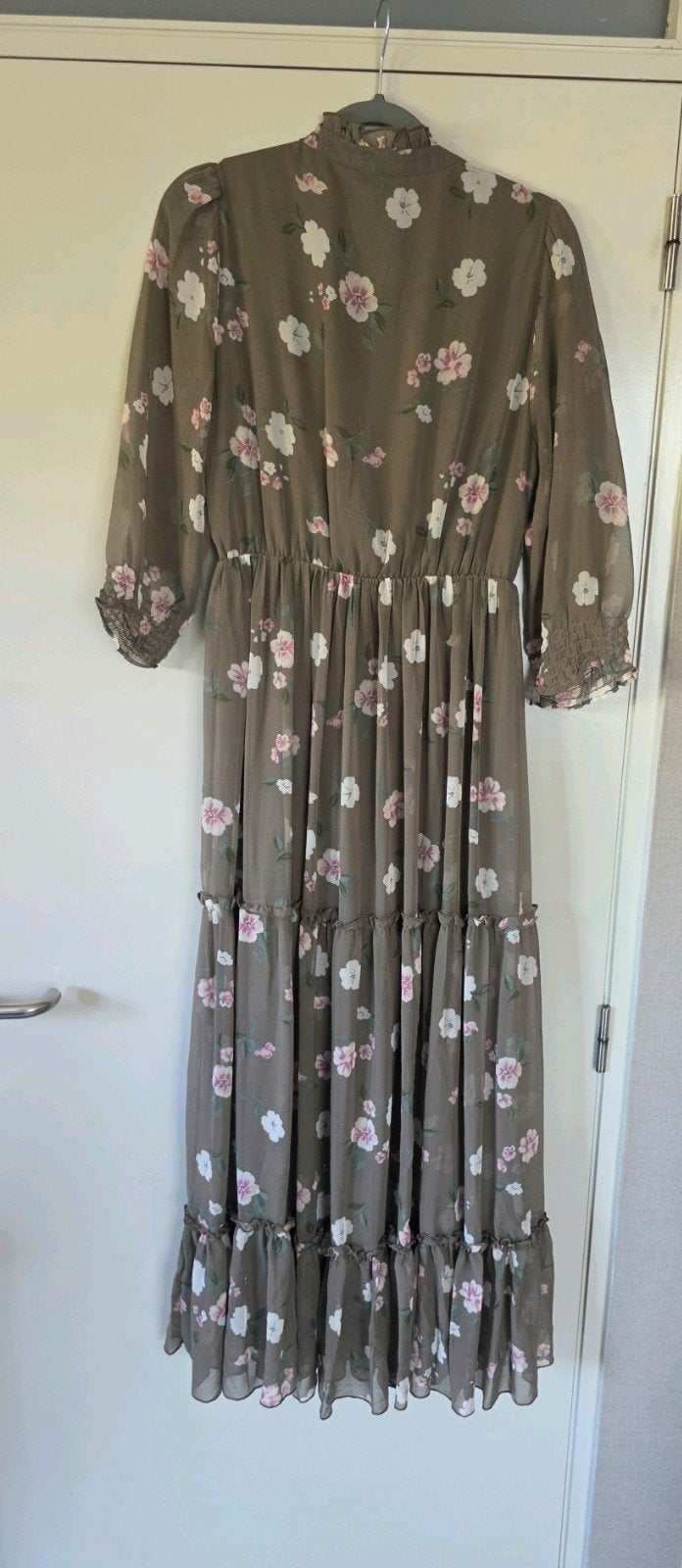 Jurk small, Kleding | Dames, Jurken, Ophalen