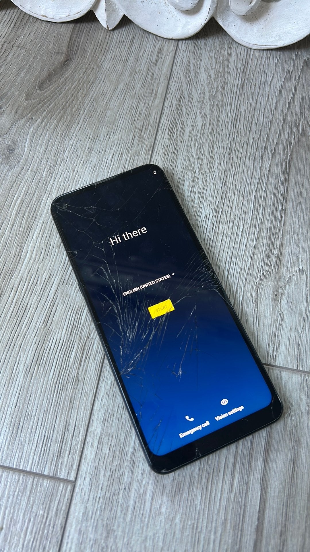 Motarola g9 power met barsten in scherm, Telecommunicatie, Mobiele telefoons | Motorola, Ophalen, Zo goed als nieuw