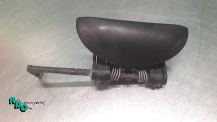 Poignée portière 4portes avant gauche d'un Peugeot 206 (20, -, 3 mois de garantie, Utilisé, -