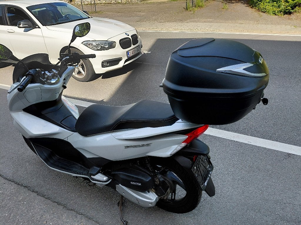 Honda Pcx 125cc ( permis b voiture), Jusqu'à 11 kW, Permis Moto A1 minimum, Contrôle de traction, Autre