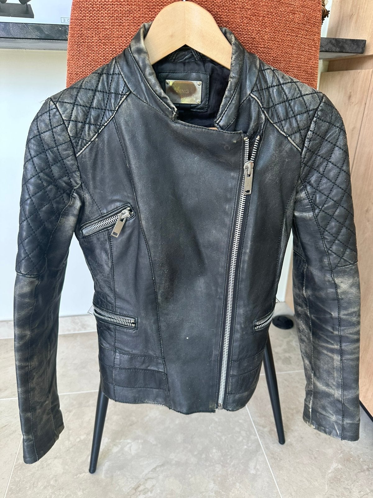Veste en cuir vieillie TS, Vêtements | Femmes, Enlèvement ou Envoi