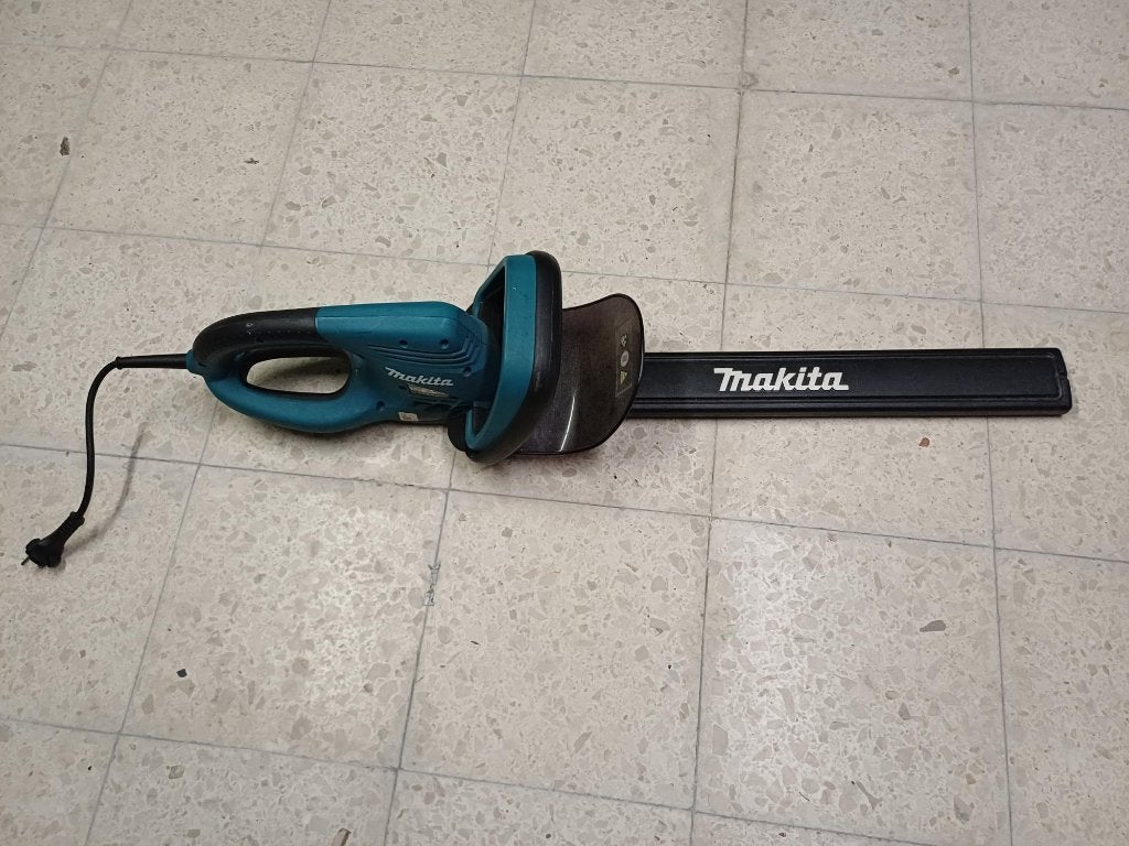 elektrische heggeschaar, Tuin en Terras, Heggenscharen, Ophalen, Zo goed als nieuw, Elektrisch, Makita