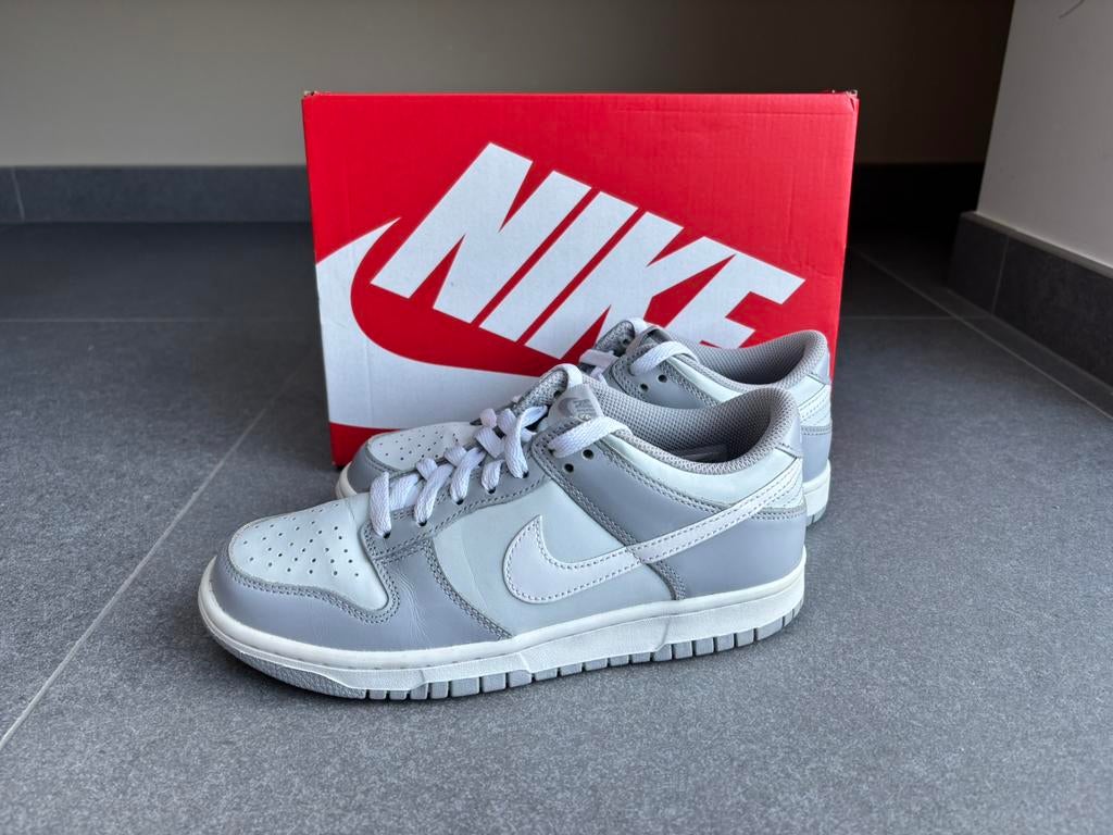 Nike Dunk Low Pure Platinum Wolf Grey - maat 39, Kleding | Dames, Schoenen, Ophalen of Verzenden, Zo goed als nieuw, Sneakers