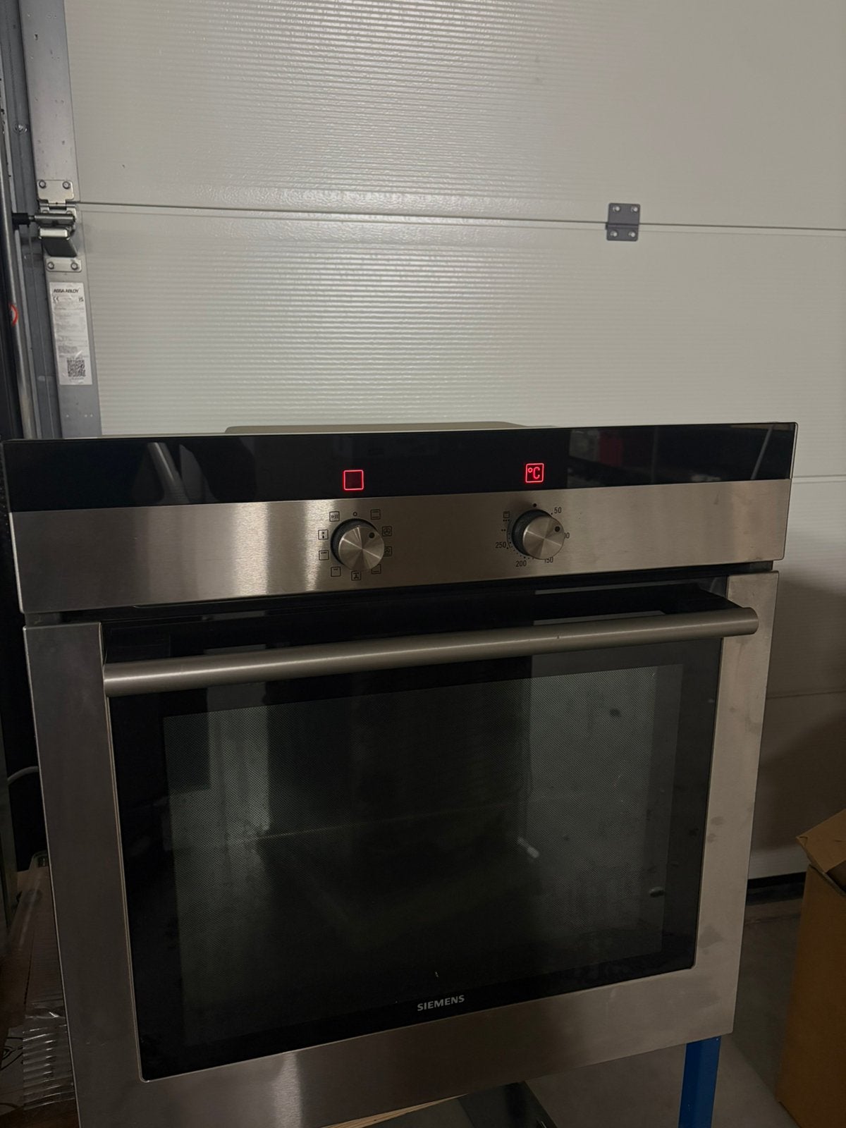 Four Siemens encastrable 60x60 clean, Encastré, Siemens, Comme neuf, Enlèvement