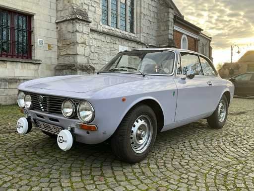 Alfa Romeo GT Junior 1300 - 1973 - Voiture classique, Autos, Oldtimers & Ancêtres, Achat, Entreprise, Autre carrosserie, Alfa Romeo