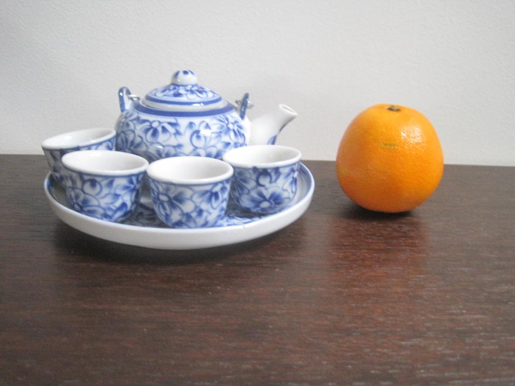 vintage miniatuur theeservies poppen porselein, Antiek en Kunst, Ophalen of Verzenden