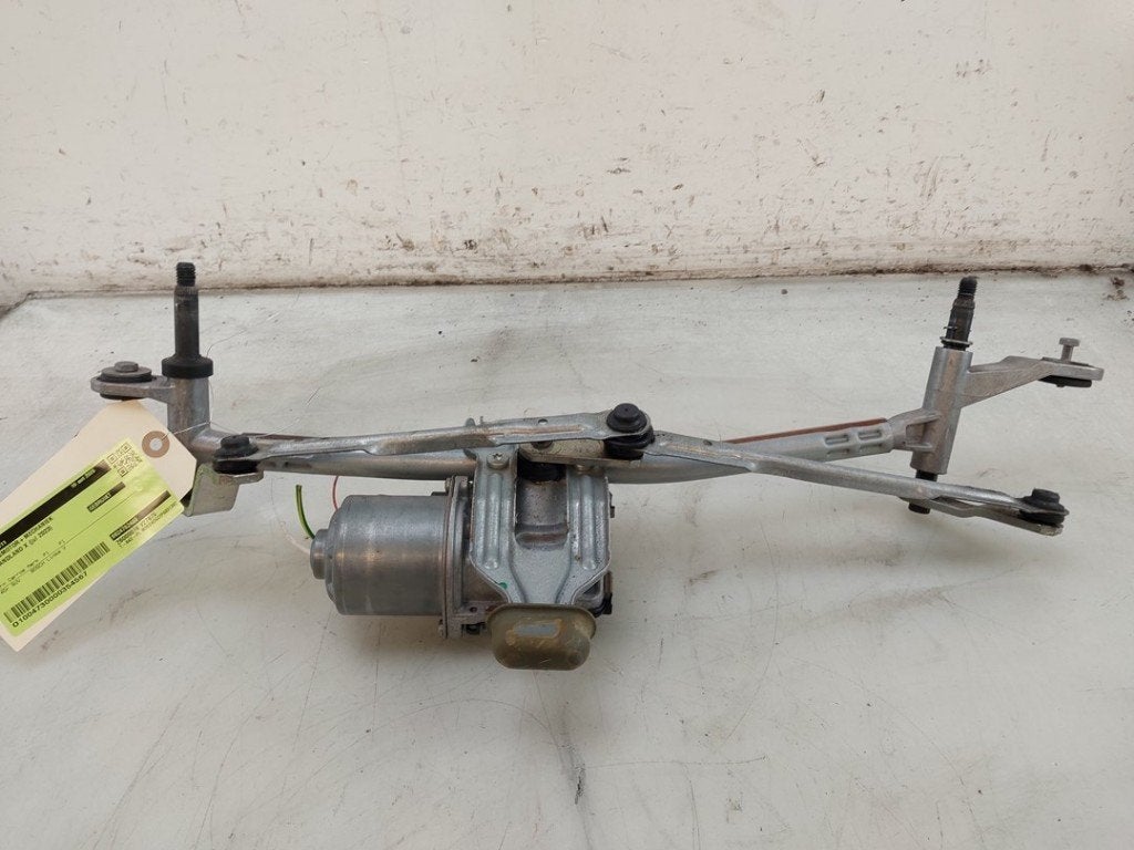 MOTEUR + TRINGLERIE ESSUIE GLACE AVANT Opel Grandland (X), Robert Bosch AG, Opel, Utilisé, Robert-Bosch-Allee 1
74232  Abstatt, DE