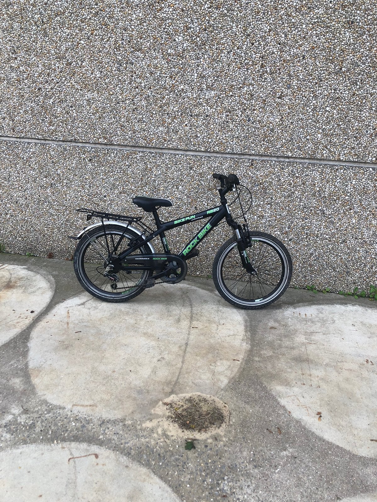 Kinder mountainbike 5 tot 7 jaar, Fietsen en Brommers, Ophalen of Verzenden, Zo goed als nieuw