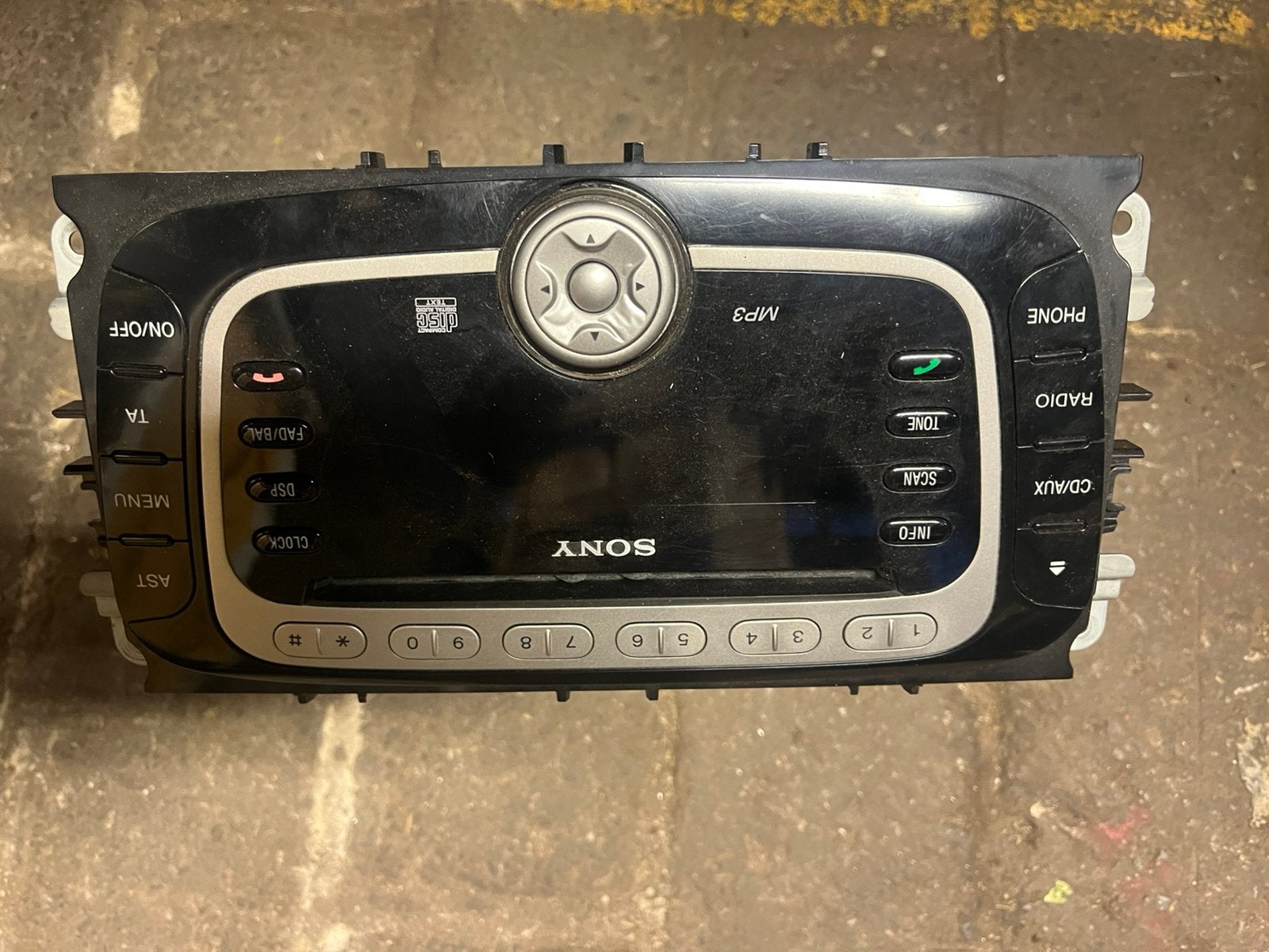 Ford mondeo mk4 radio Sony, Enlèvement ou Envoi, Ford