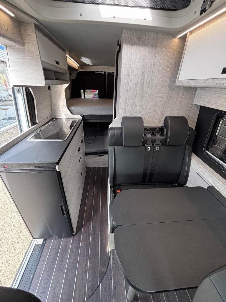Julià Camper Yellowstone 4x4 MAN TGE - Hefdak, Koelkast, Diesel, Overige merken, Tot en met 6