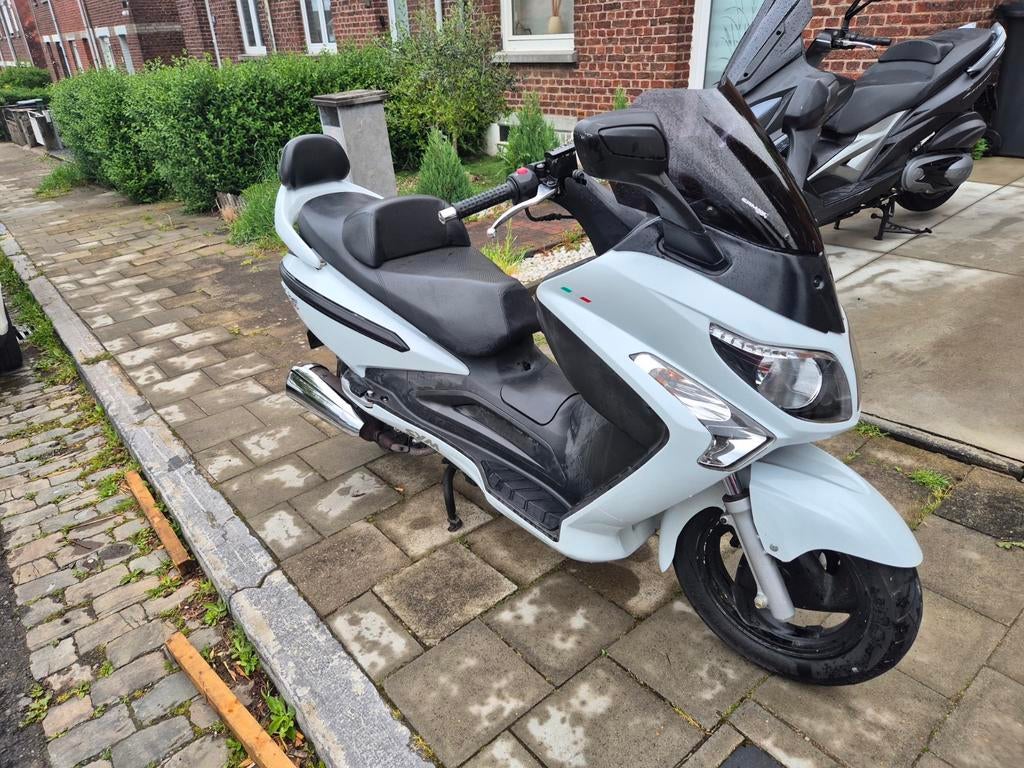 Sym 125 gts, Enlèvement, Utilisé