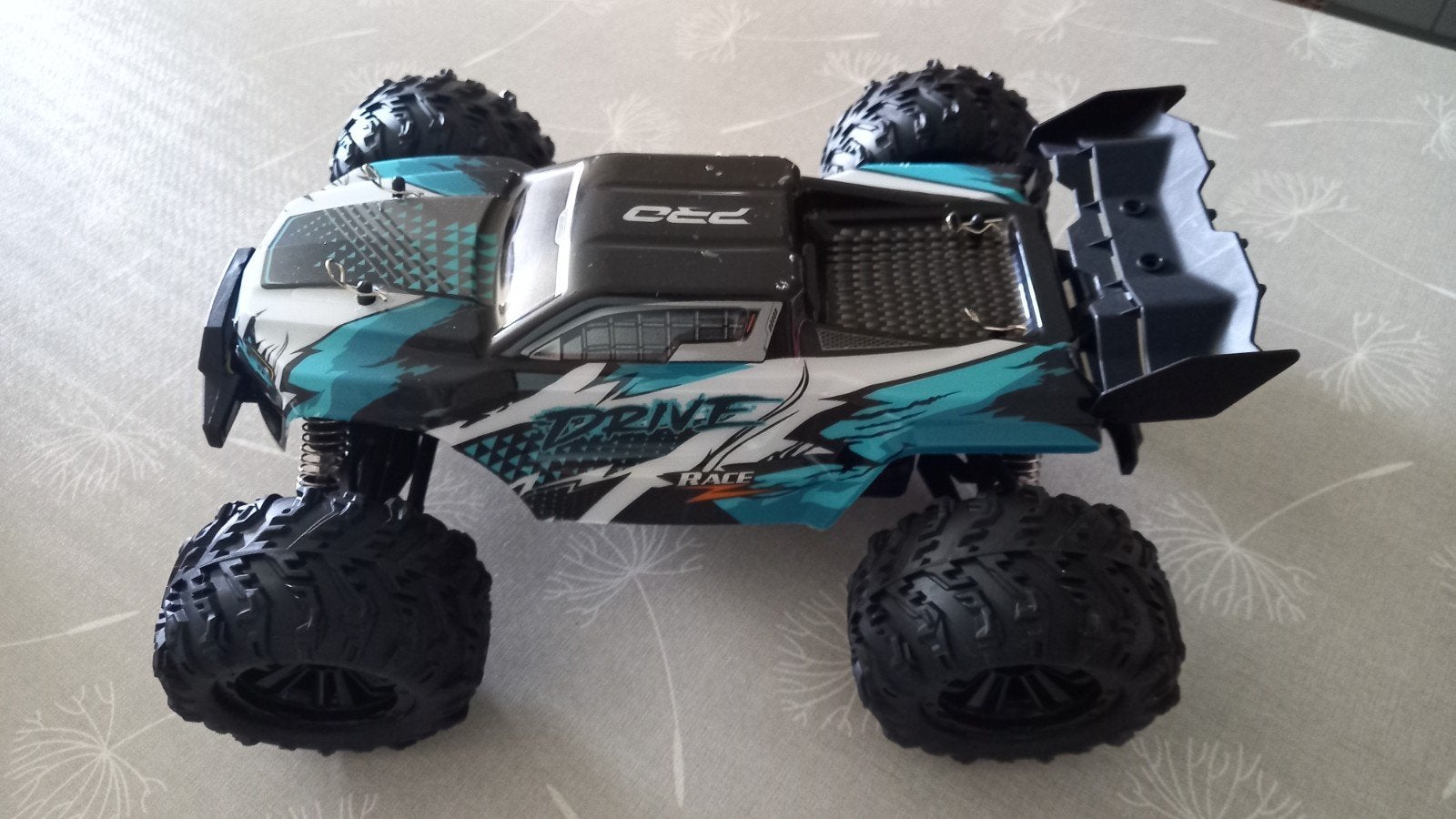 RC auto, Ophalen of Verzenden
