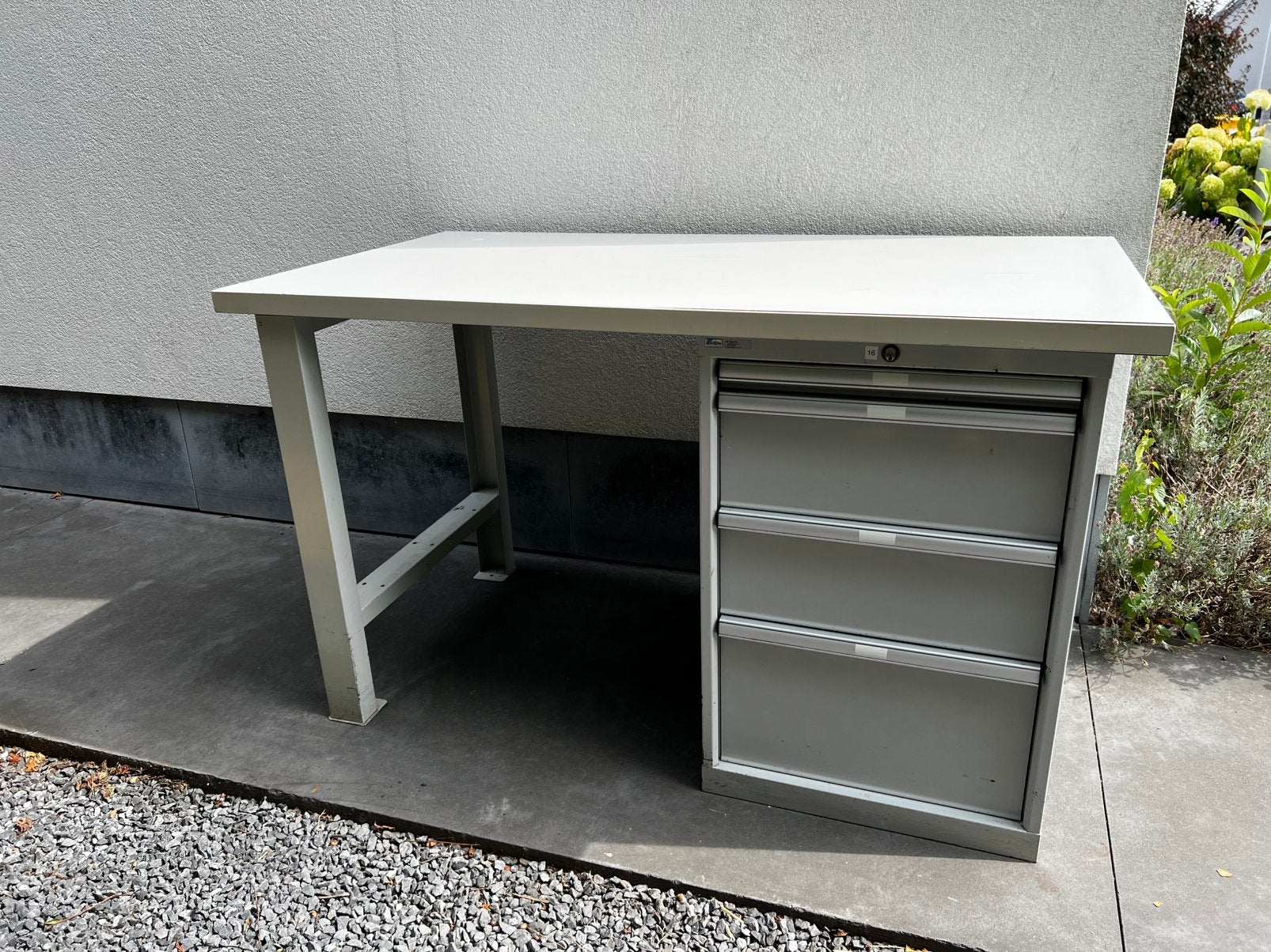 Etabli Lista avec commode 1,5 m sur 0,8 m et hauteur 90 cm, Enlèvement, Utilisé, 120 à 170 cm