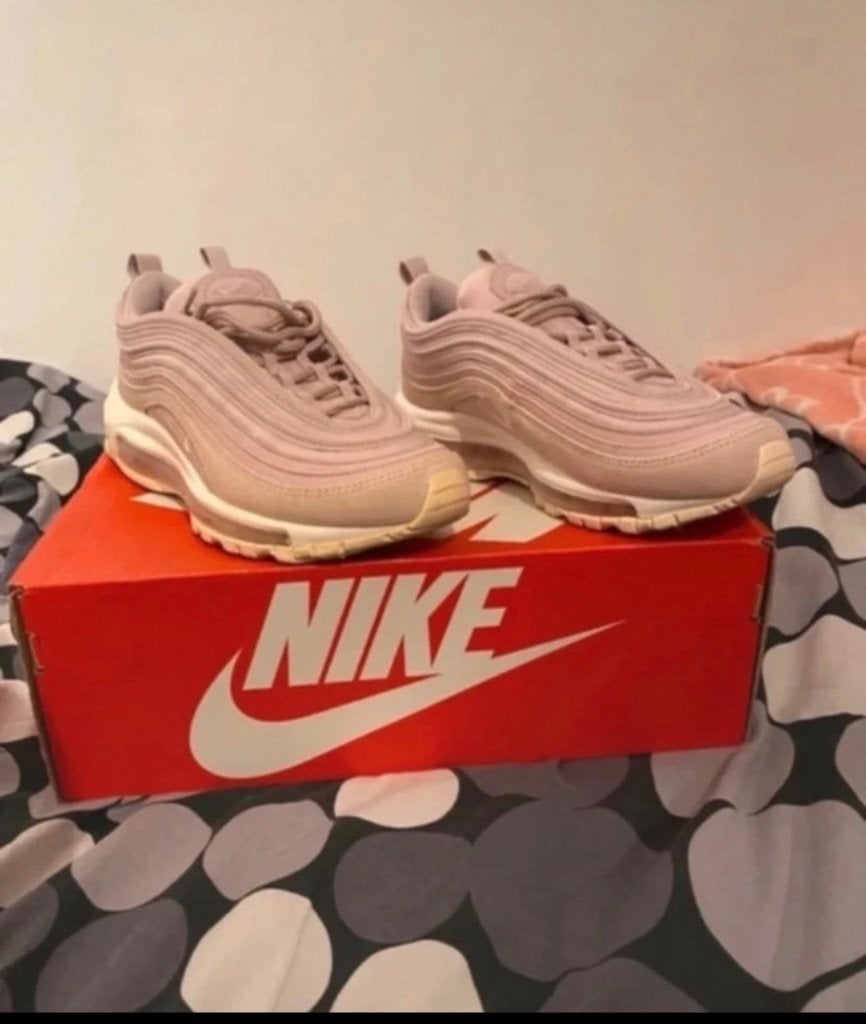 Nike W Air Max 97, Kleding | Dames, Schoenen, Ophalen, Nike, Zo goed als nieuw, Roze