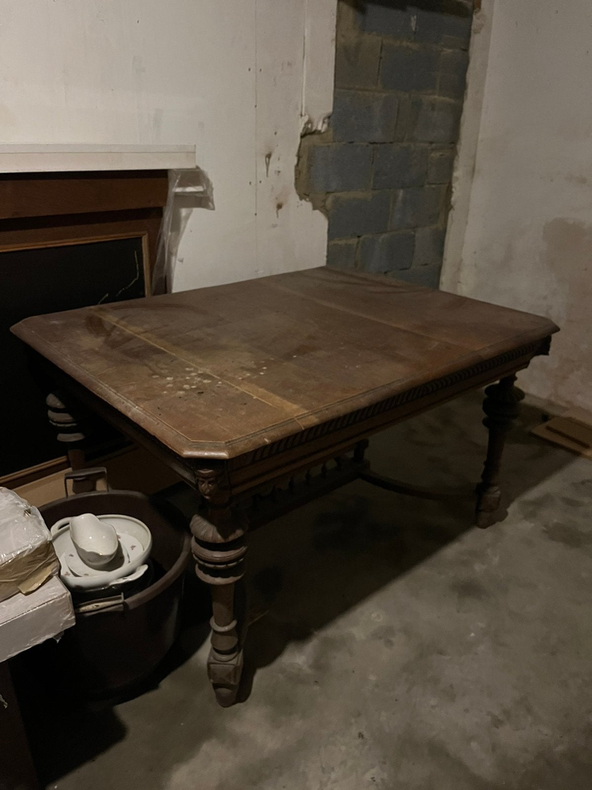 Antieke tafel, Ophalen