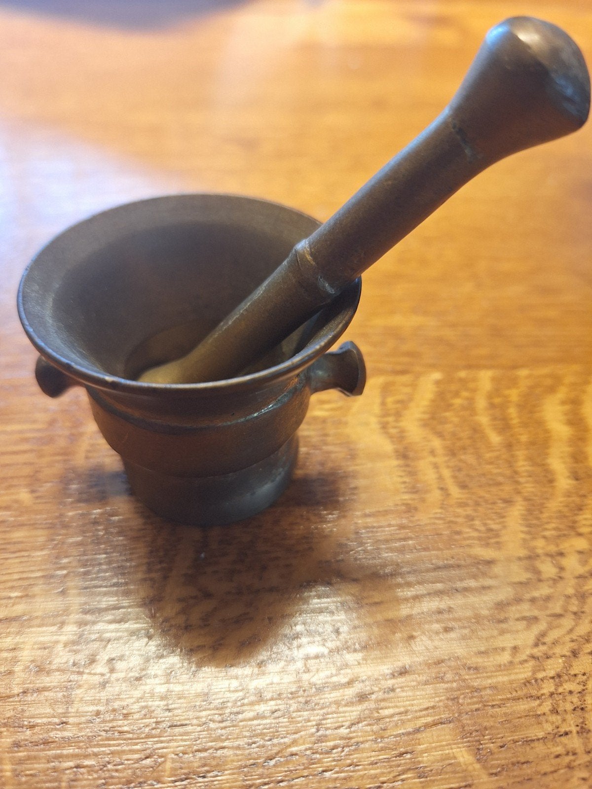 Miniatuur apothekersvijzel met stamper, Ophalen, Brons
