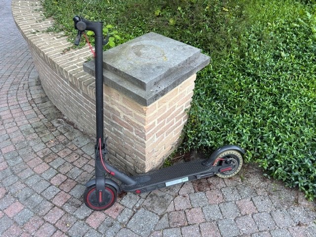 Mi Electric scooter pro  - step-roller defect, Ophalen, Zo goed als nieuw, Elektrische step (E-scooter)
