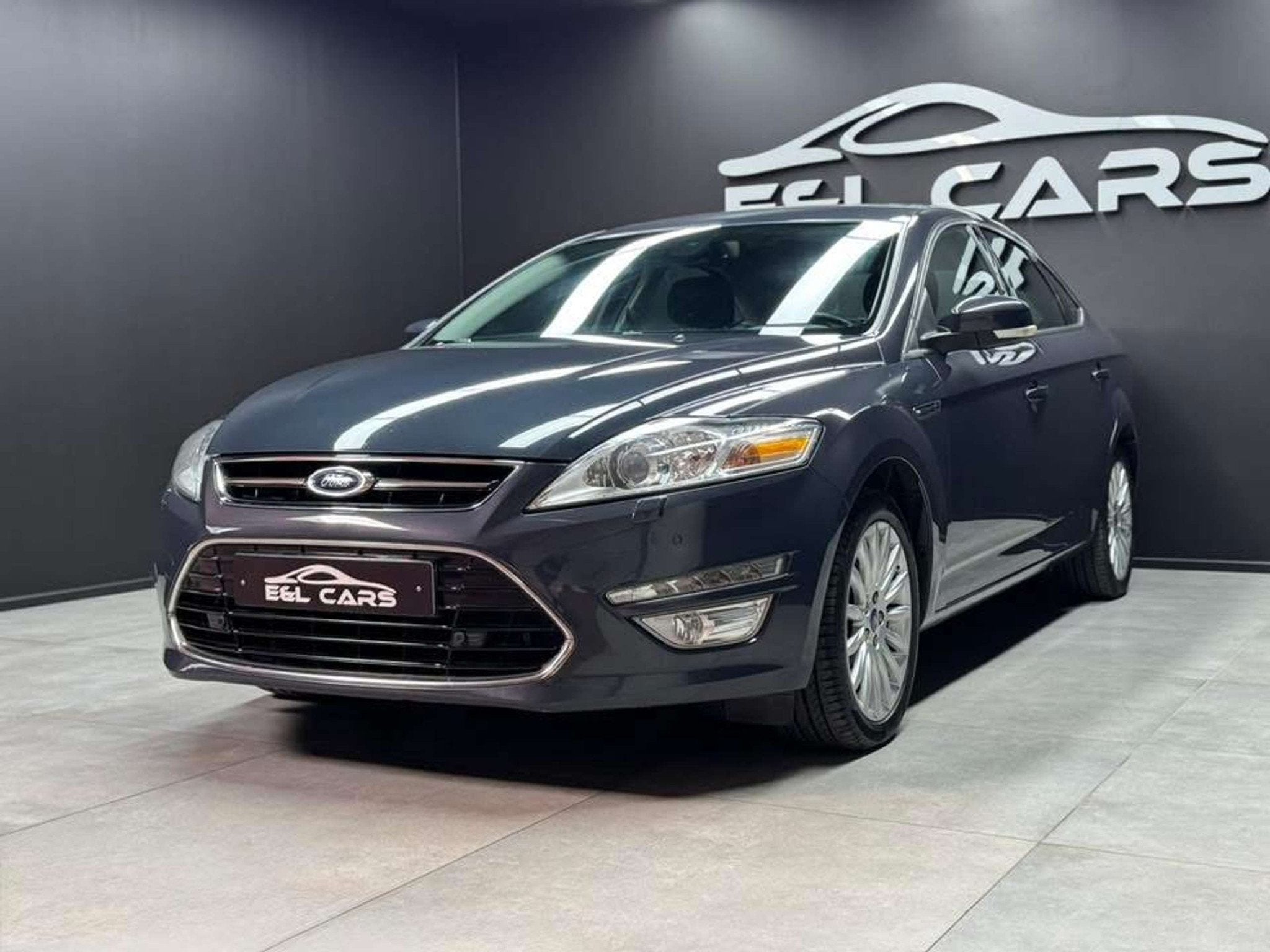 Ford Mondeo Réservé, Cuir, Achat, Boîte manuelle, Noir