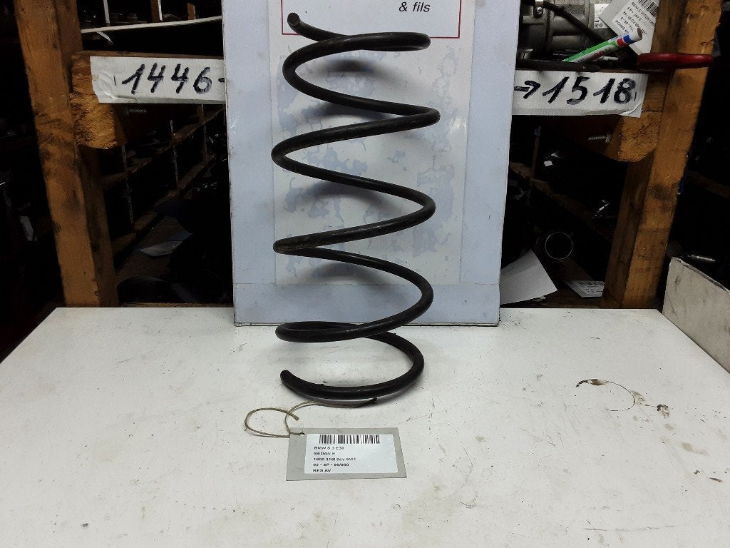 SCHROEFVEER VOOR BMW 3 serie (E36 / 4) (01-1990/11-1998), Gebruikt, Mevr. I. Hauben, BMW, Rue de l'Espoir 34 34
4030  GRIVEGNÉE, BE
