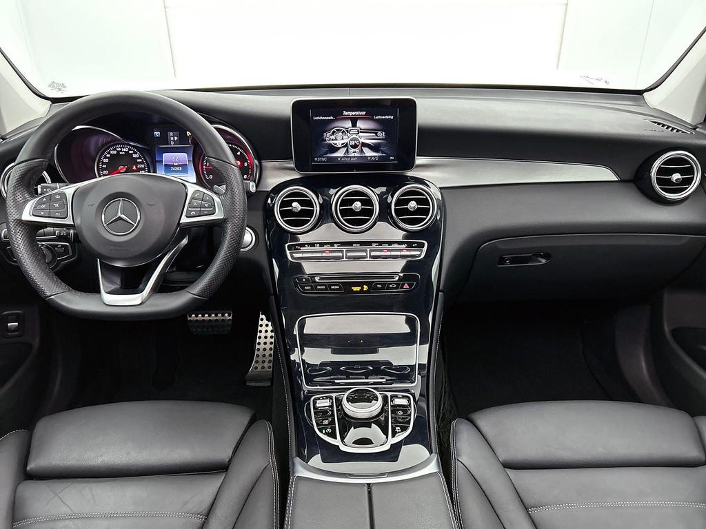 Mercedes-Benz GLC-Klasse 220 d 4MATIC Coupé AMG Line | Pano, Auto's, Automaat, Stof, Gebruikt, 4 cilinders