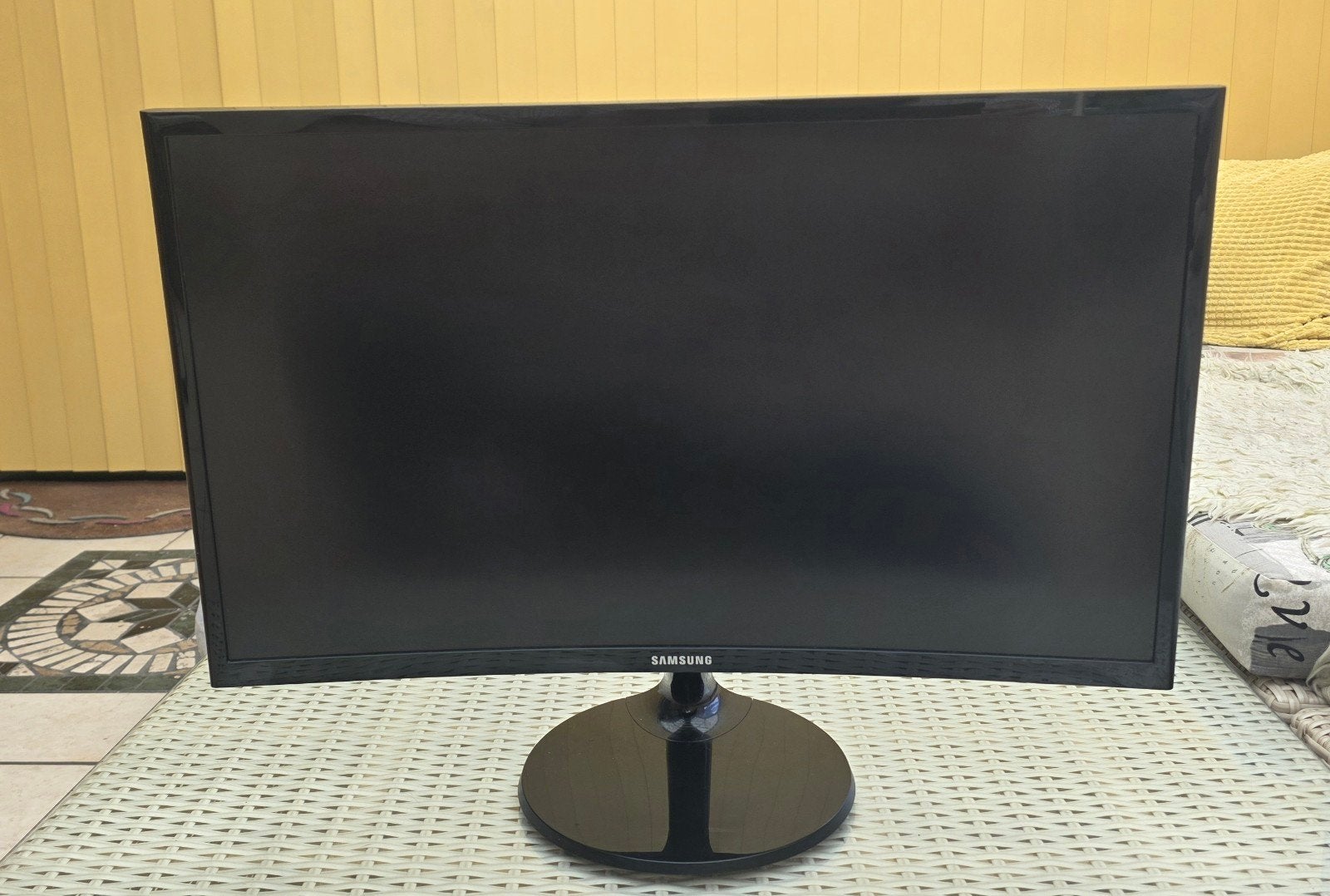 Samsung curved monitor 24 inch, Computers en Software, Ophalen, HD