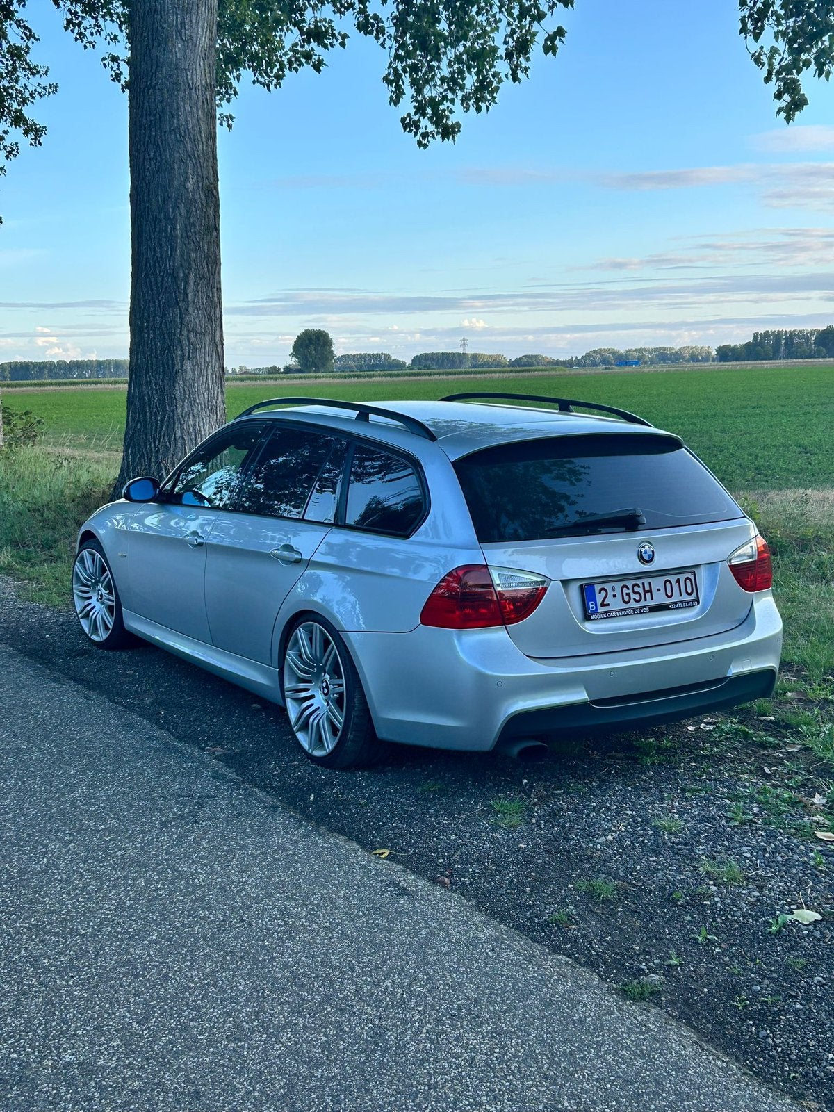 BMW E91, Autos, Achat, Alcantara, Bleu, 5 portes