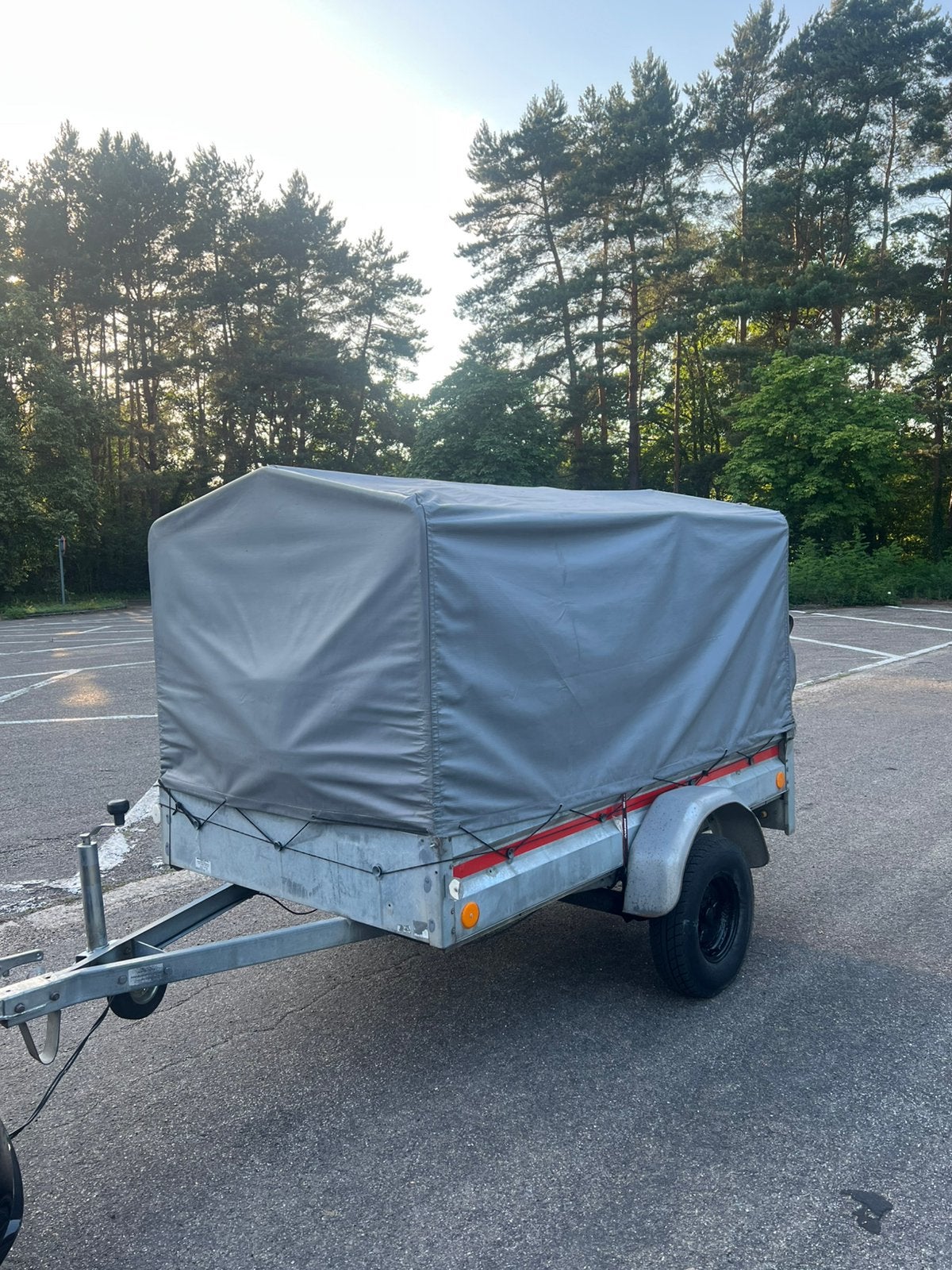Aanhangwagen/remork, Ophalen, Zo goed als nieuw