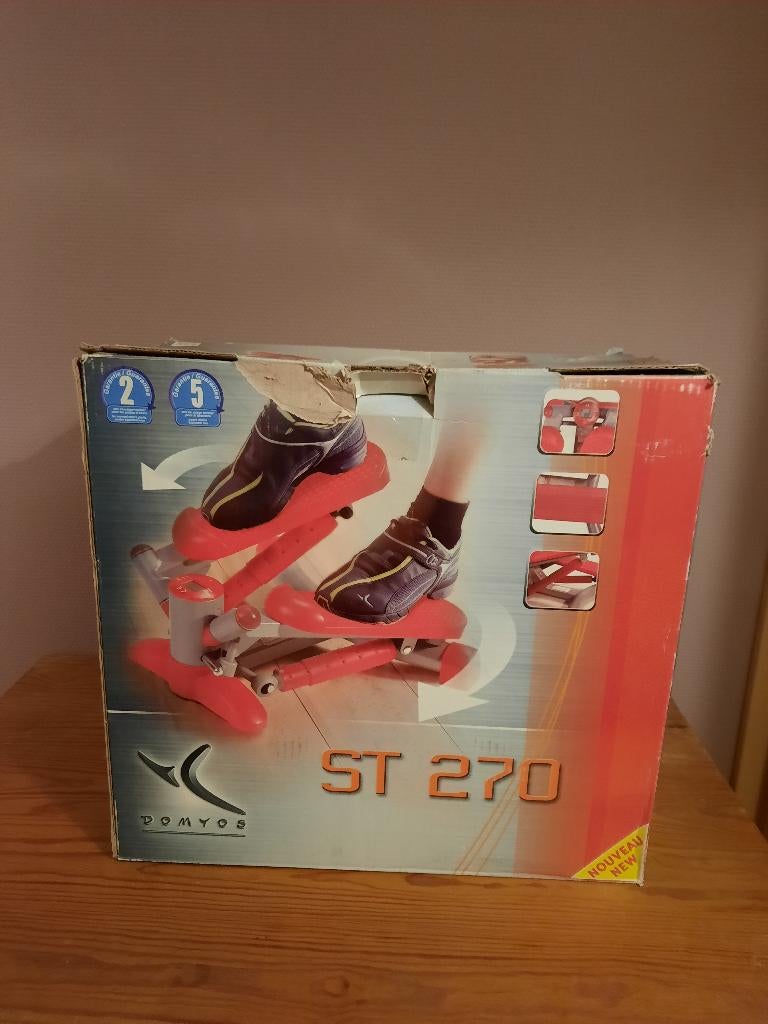 Step, Sports & Fitness, Appareils de fitness, Enlèvement, Comme neuf, Jambes, Appareil step