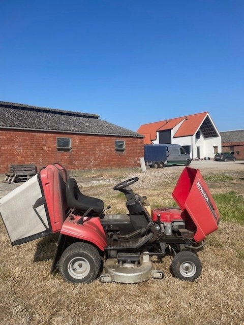 HONDA ZITMAAIER, Stucwerk