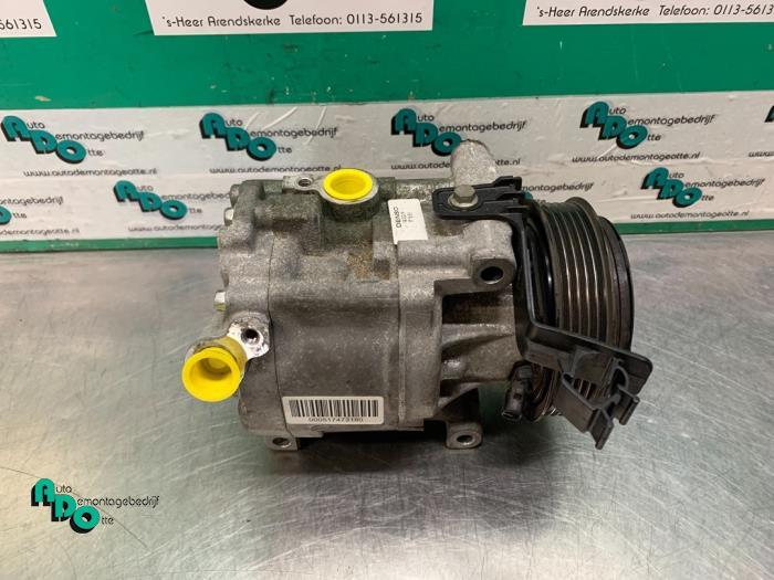 Pompe clim d'un Fiat 500, -, 3 mois de garantie, Utilisé, Fiat