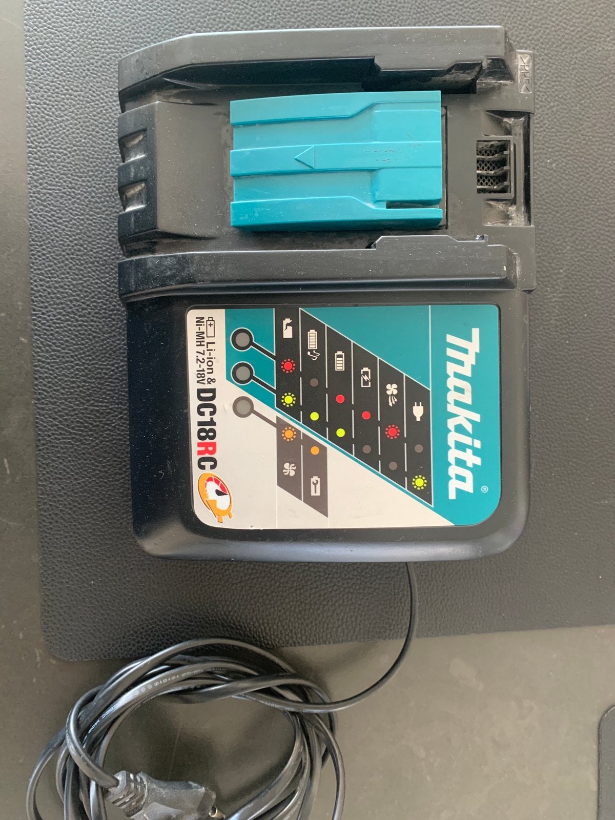 Chargeur rapide Makita 7,5 ~ 18 V, Bricolage & Construction, Enlèvement ou Envoi, Comme neuf