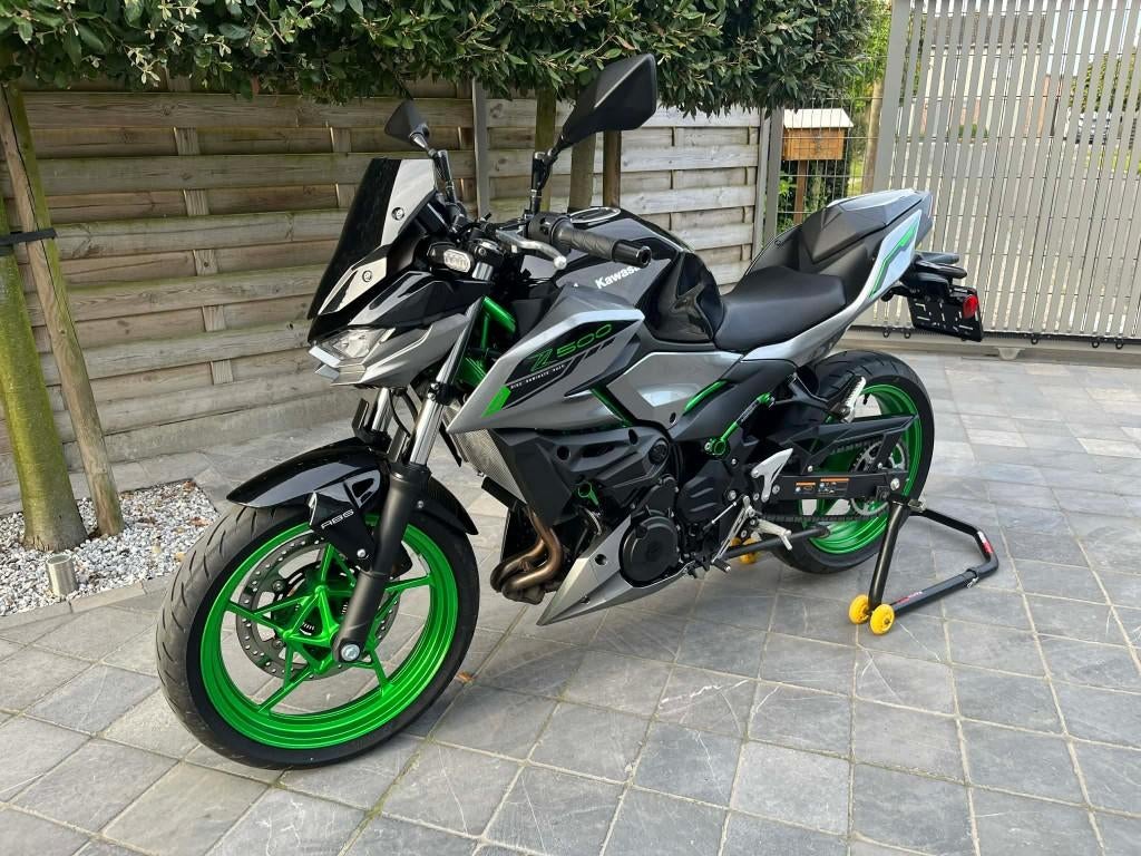 KAWASAKI Z500se  **performance pack** 850km **1/2026**, Entreprise, 2 cylindres, Permis Moto A2 minimum, Éclairage LED