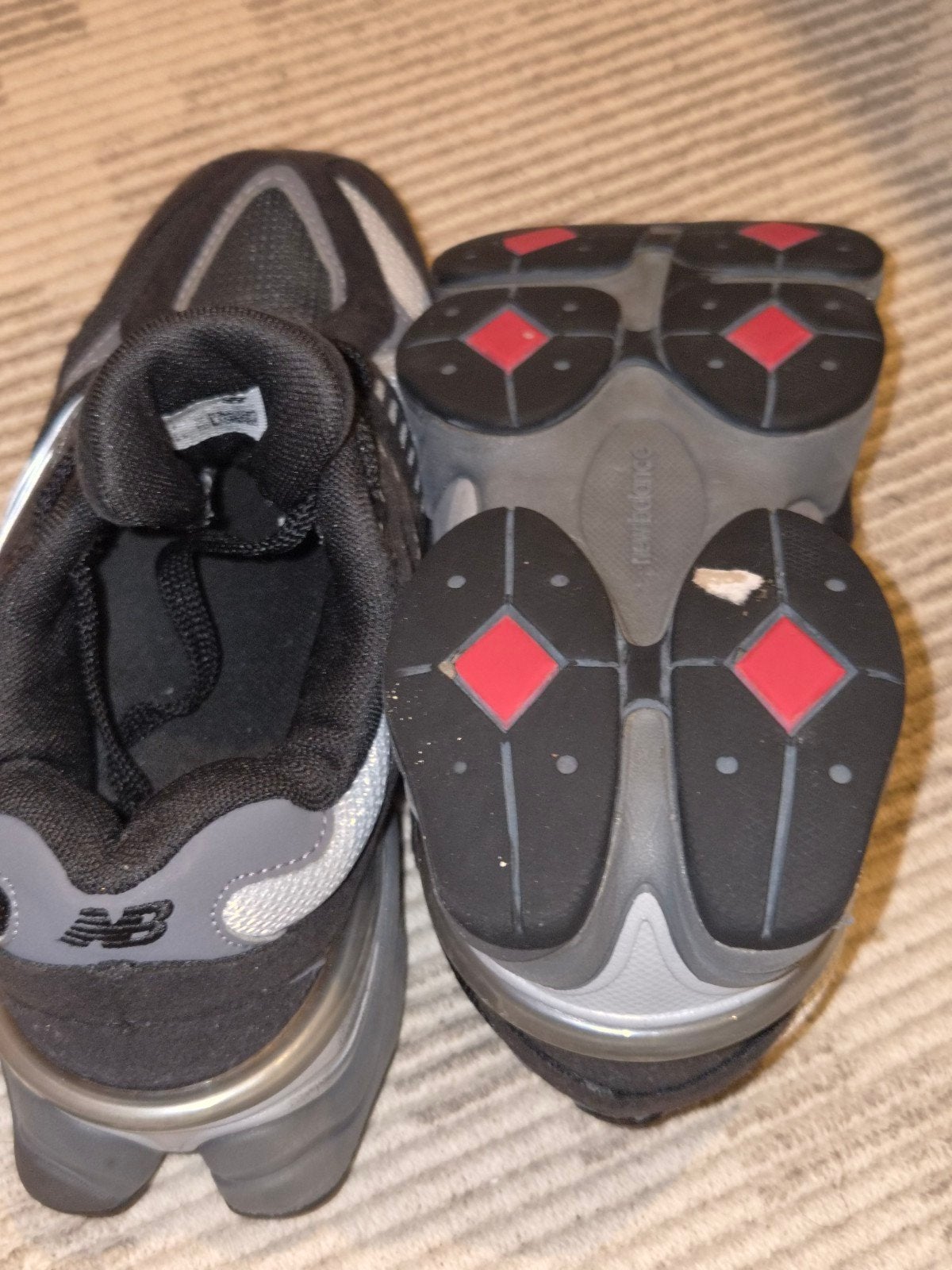 New Balance 9060 
Baskets New Balance 9060,, Enfants & Bébés, Neuf, Garçon, New balance, Enlèvement