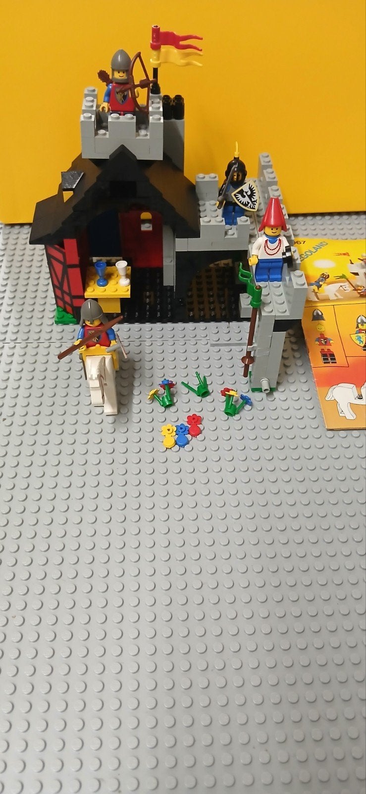 Lego guarded inn 6067, Ophalen, Compleet, Lego
