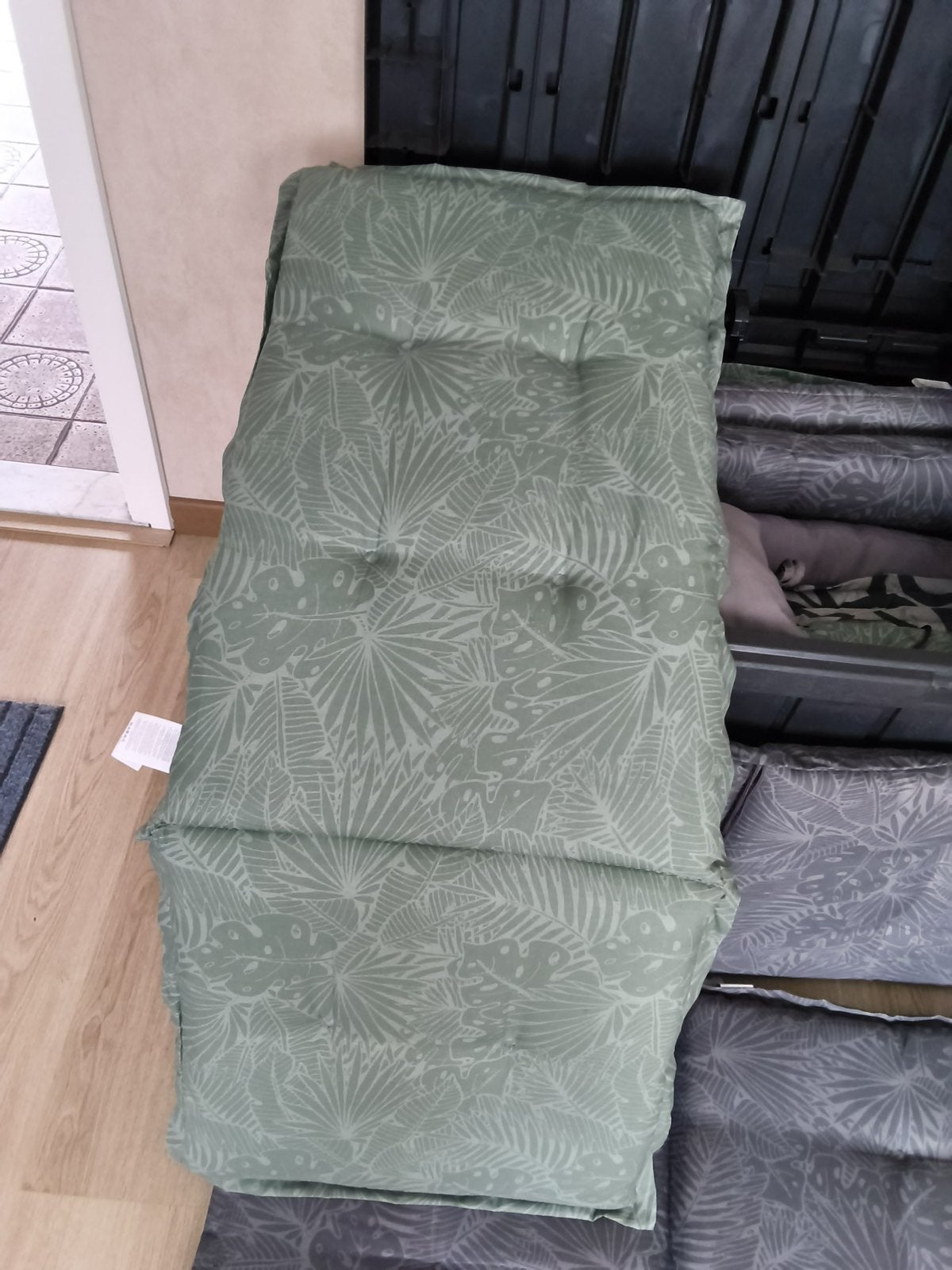 4 x kussen voor hoge stoelen, Tuin en Terras, Tuinmeubel-accessoires, Ophalen of Verzenden, Zo goed als nieuw