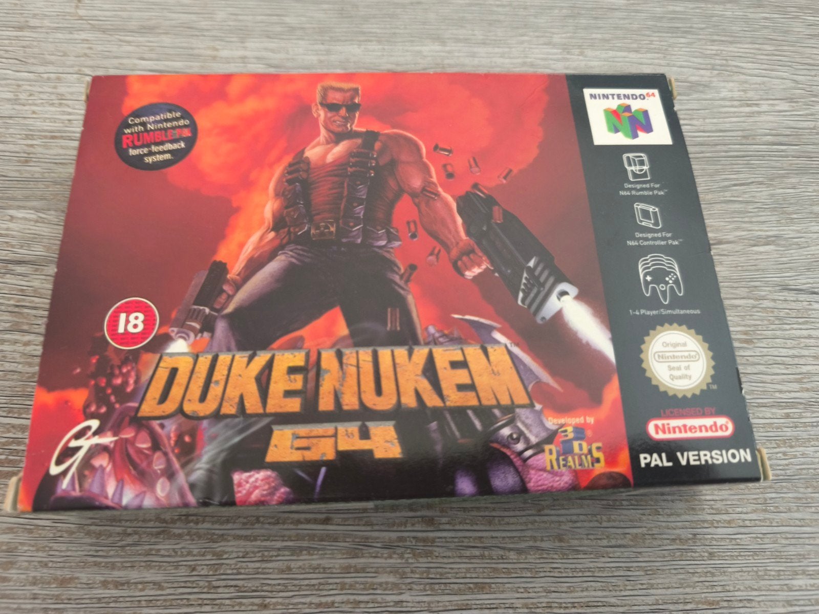 Nintendo 64 Game: Duke Nukem 64 - CIB Compleet in doos (PAL), Games en Spelcomputers, Ophalen of Verzenden, Shooter